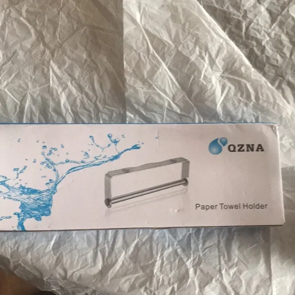 Paper Towel Holder With Wall Mount New - Picture 2 of 7